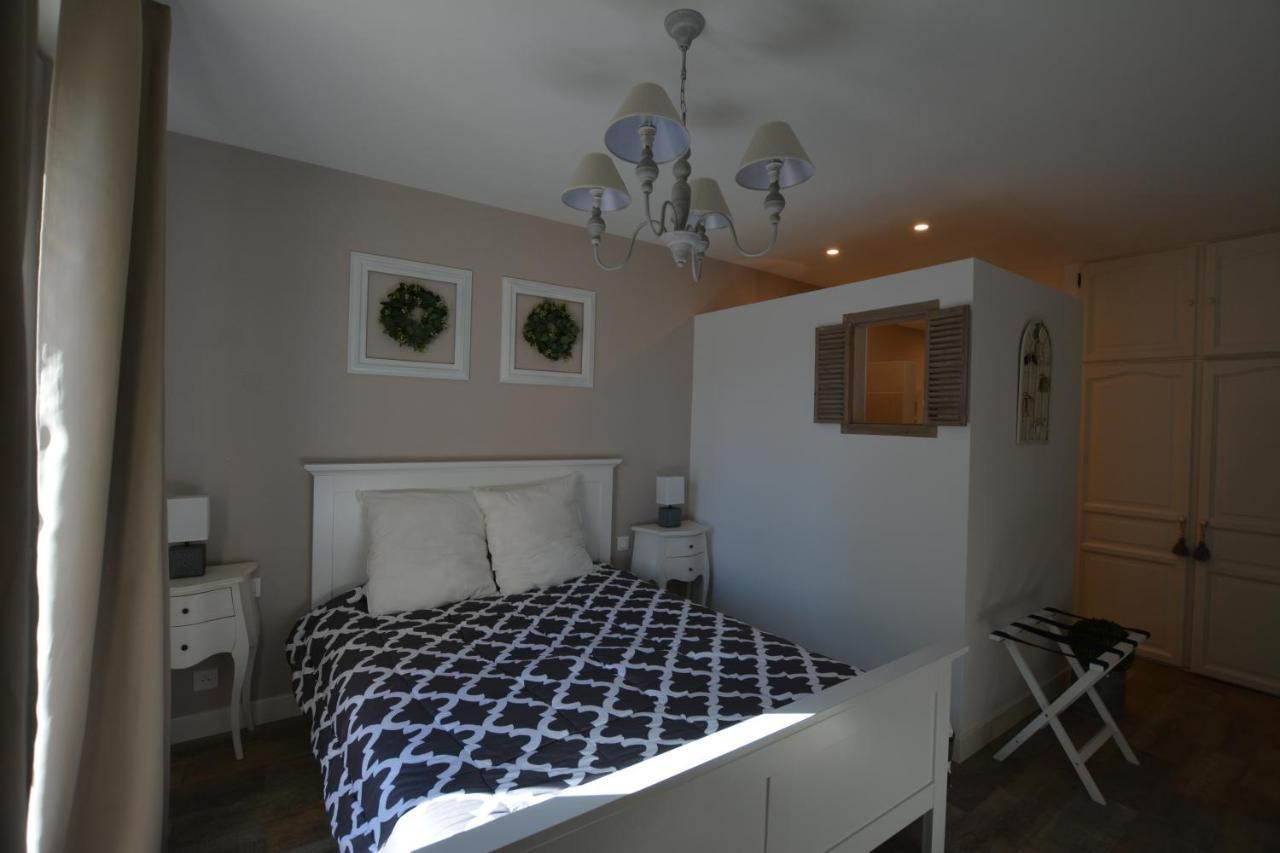 La Villa Des Moulins 卡勒维松 外观 照片